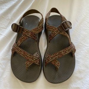 Women’s Chaco Z/2 Classic Sandals - 8 wide